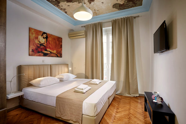 Modern house in the heart of Athens awaits to welcome you in its hospital enviro Athens, Greece Modern studio in the heart of Athens Entire rental unit vacation rental 13621619