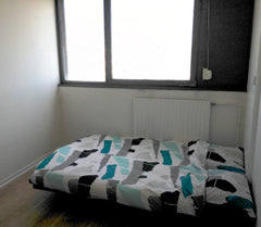 Situé à moins de 10 min à pied de la Part Dieu, l’appartement se trouve dans un  Lyon, France Coquet T2 gorgé de soleil Entire rental unit vacation rental 22114429