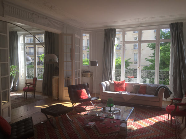 Magnifique appartement de prestige.<br />Très bel immeuble hausmannien avec gard  Appartement de prestige, Rive gauche, 3 chambres Entire rental unit vacation rental 18502368