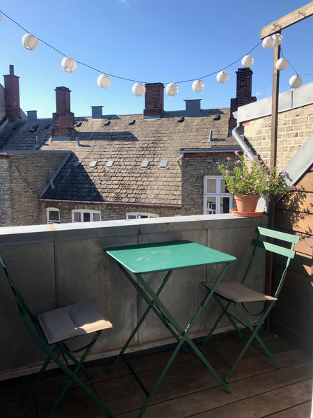 Nyd eVelkommen til en unik lejlighed på toppen af Vesterbro. Lejligheden er char Copenhagen, Denmark Unique two story apartment on the top of Vesterbro Entire condo vacation rental 650377322471360593