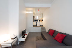 This sleek and airy studio sleeps 2 people near the Grands Boulevards, a series  London, United Kingdom Central Studio Entire rental unit vacation rental 23744418