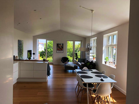 Big and light apartment with 3 rooms, a balcony and a private garden. <br />The   Family friendly apartment close to a train station Entire villa vacation rental 34804136