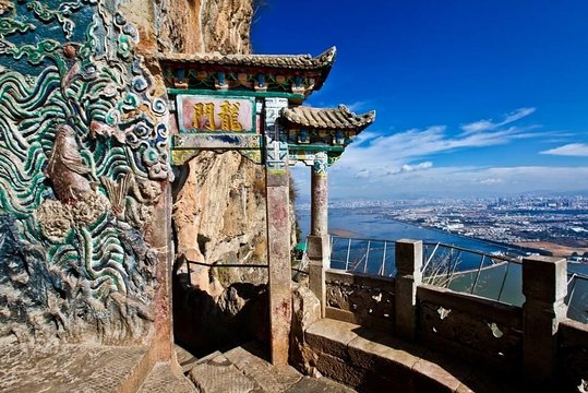 1 Day Kunming tour with the West Hill Dragon Gate and Bamboo Temple  Private Tours and Travel Guide Asia Shanghai CITY Kunming Destination Tour