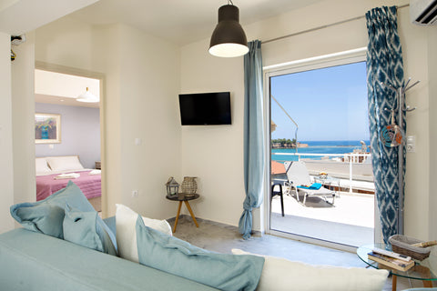 A comfortable penthouse modern flat with view to the sea ,located right next to  Chania, Greece Melina Sea & City Penthouse 22 next to Old Harbor Entire rental unit vacation rental 33342478