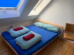 Von dieser zentral gelegenen Unterkunft aus seid ihr in Nullkommanichts an allen  Nice room near the city center, metro U1+U2 Private room in rental unit vacation rental 704833177581817165