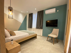 NEW – VERY CENTRAL – HELPFUL HOST <br />New, bright and completely renovated stu Athens, Greece Inner City Studio 25 Entire rental unit vacation rental 567746855933133495