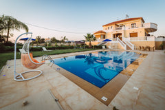 PLEASE DO NOT BOOK UNTIL YOU C0NTACT ME. SEE THE IMAGES!! WITH THE DETAILS NEEDE Brussels, Belgium Villa Carmelina Entire villa vacation rental 14391423