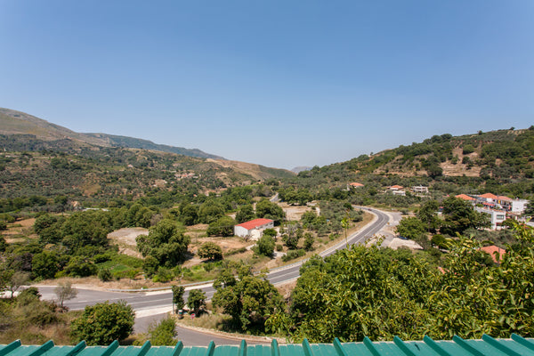 Magnificent views of the green Cretan mountains in a clean and cozy home at the  Chania, Greece Elafonisi 25min away! Majestic Mountain Views Entire home vacation rental 19538699