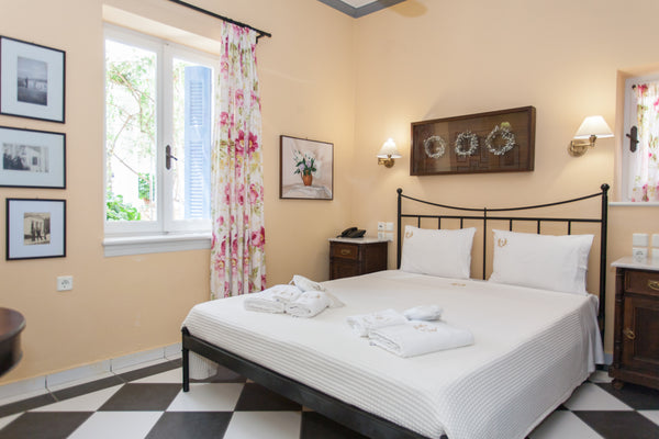 Erato is a ground floor, 2 room residence of 38 sqm, and it is located were the  Pirgos Psilonerou, Greece ERATO spacious 1 bedroom flat Room in boutique hotel vacation rental 188315