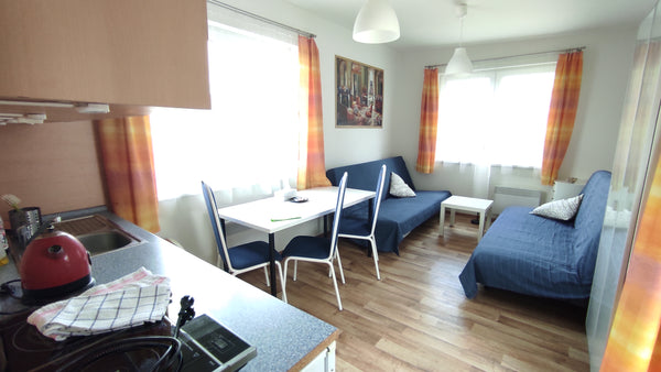 MiniHouse DUO<br />Enjoy a peaceful stay in a mini house on the western edge of  Prague, Czechia MiniHouse DUO, quiet periphery, 35 min centrum Tiny home vacation rental 26298622