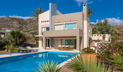 Villa Makrigialos is an amazing beachfront villa located in the area of Makrigia Katsikia, Greece Villa Makrygialos Entire villa vacation rental 46077404