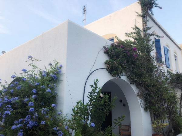 In the area of Logaras with its blue beach, awarded with the blue flag you will  Athens, Greece ✿ Spacious 3FL Cycladic House | Free Parking Entire home vacation rental 20519891