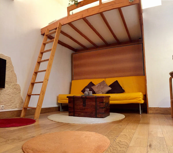 Lovely newly renovated apartment at 800 mts from the Eiffel Tower<br /><br />Com Paris, France Lovenest at few step from the Eiffel Tower Entire rental unit vacation rental 18392705