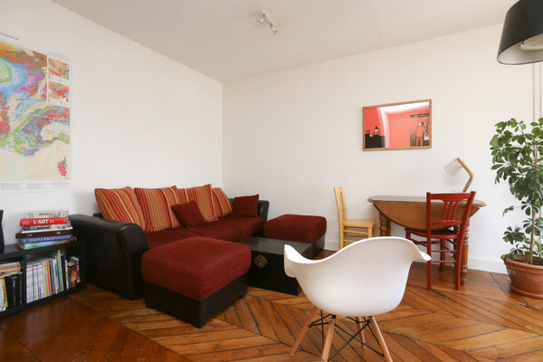 In the thick of the 9th district, close to the legendary Galeries Lafayette (wal Paris, France Lovely bright flat, Paris center Entire rental unit vacation rental 3160254
