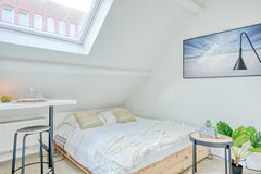 Welcome to our charming 1-bedroom apartment, a perfect weekend getaway located i San Francisco, CA Stunning 1BD apartment 15-mins to Gent city centre Entire rental unit vacation rental 694590175051349421