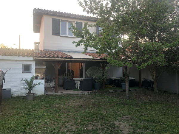 Ce logement paisible offre un séjour détente pour toute la famille.<br />Idéalem  Maison chaleureuse avec spa Entire home vacation rental 606314853409785389