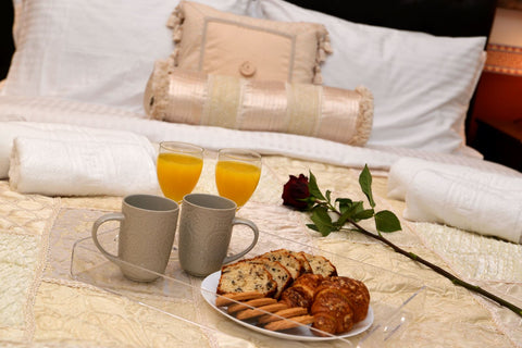 A charming and cosy studio apartment decorated with ancient greek touches. It is Nikaia, Attica region, Greece Achilleys Studio in the heart of Kolonaki Athens Entire rental unit vacation rental 38828895