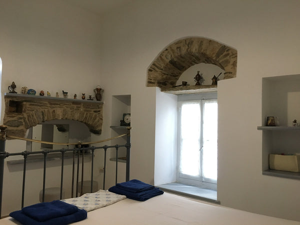 Fully renovated house in the streets of the old town (picturesque neighborhood)   Neighborhood Malamatenia Cycladic home vacation rental 25261831