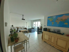 Superbe T3 situé dans Lyon 07, entre les arrêts de Métro Debourg et Jean Macé (l Lyon, France Superbe T3 de 70 m2 très calme et idéalement situé Entire rental unit vacation rental 53288724