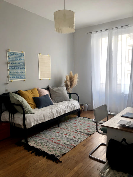 Découvrez Lyon, le quartier de Croix-Rousse et de ses pentes en séjournant dans  Paris, France Grand appartement lumineux au cœur des pentes Entire rental unit vacation rental 52642906