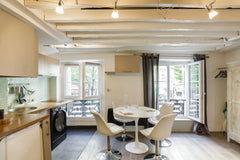 FACE A LA GARE DE L EST ,<br />ce studio douillet est idéal pour 2 personnes;<br Paris, France STUDIO CANAL ST MARTIN Entire rental unit vacation rental 2460173