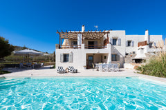The villa is built in a quiet agricultural area, 3 km from Parikia, the main tow Greece Villa Parasporos - Private Pool & Beach Access Entire villa vacation rental 6921958