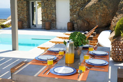 You just wont forget your stay at Paradise Estate Mykonos.<br /><br /><b>The spa Mikonos, Greece Elixir Room at Paradise Estate Mykonos Private room in villa vacation rental 42203688