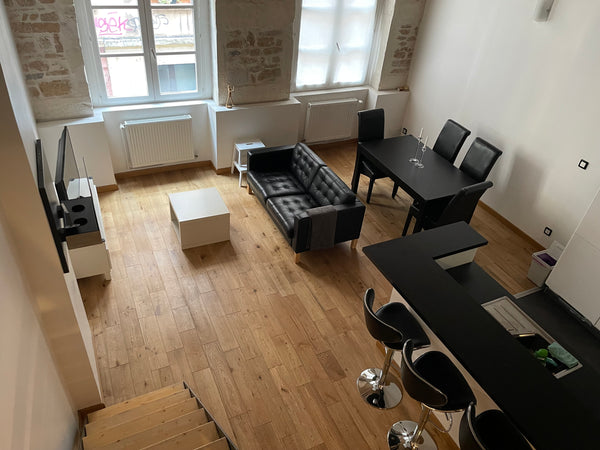 Profitez d'un logement élégant et central.<br /><br /><b>License number</b><br /  Lyon 1er superbe appartement en résidence Entire condo vacation rental 715069713275705977