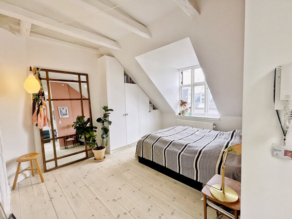 This beautiful penthouse has open living room with a small functional kitchen. O Copenhagen, Denmark Charming penthouse in the heart of Copenhagen Entire condo vacation rental 615704581017296083