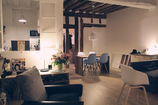 Bel appartement dans un quartier très central, populaire et bobo à la fois. 70 M Paris, France Appartement de charme Paris centre Entire home vacation rental 20281150