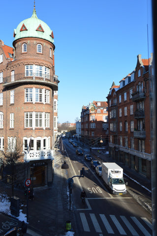 Boligen ligger tæt på Kongens Have,Strøget og Nyhavn. <br />Lejligheden er place Copenhagen, Denmark The perfect location Entire rental unit vacation rental 16687773