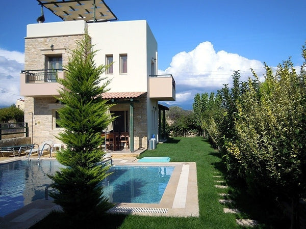 Die 2010 erbaute Villa Eleni ist eine sehr komfortable Ferienunterkunft in allen Pitsidia, Greece Villa Eleni 