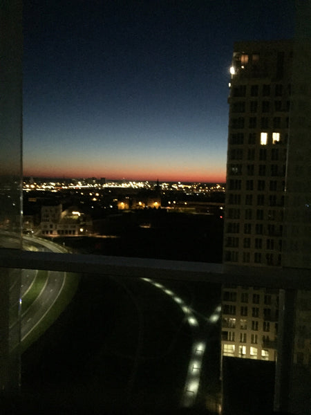 Mooi rustig appartement met mooie uitzicht over Antwerpen en op loopafstand van   Mooi appartement met groot balkon dichtbij centrum Entire condo vacation rental 52026637