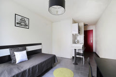 Pleasant studio in the east of Lyon. You will be able to fully enjoy the city th  Bright studio in the east of Lyon (106) Entire rental unit vacation rental 43925806
