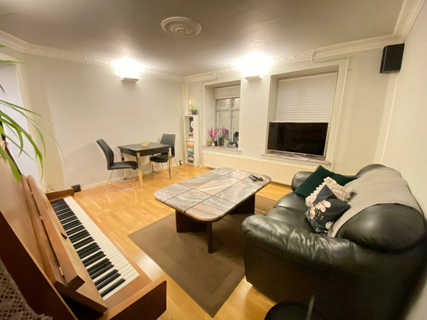 looking for a couple to rent for July and August. Copenhagen, Denmark Quite apartment direct access to downtown/nature Entire rental unit vacation rental 46443768