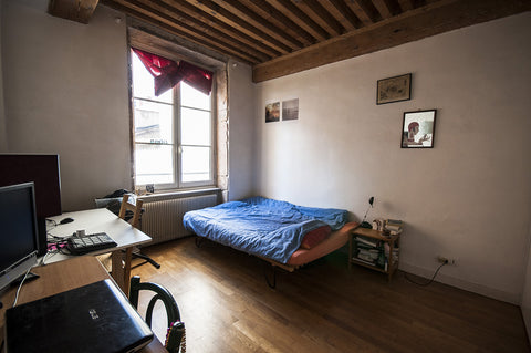 Appartement spacieux et typique des canuts de la Croix-Rousse de 90 m². Grand sa Lyon, France Appartement typique Croix-Rousse Entire rental unit vacation rental 11986877