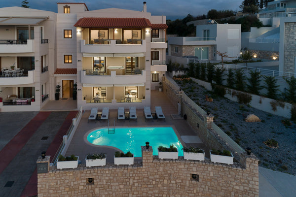 Zen Grande is a 200 sq. m. fully equipped first-floor apartment located in the r Rethimnon, Greece Zen grande apartment,pool,Near beach & amenities Entire rental unit vacation rental 53322615