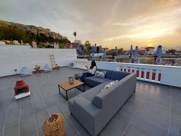 Luxurious house of 150 sq.m. in the historic center of Athens. It has an indepen GR Luxury house in Plaka overlooking the Acropolis Entire home vacation rental 43603168