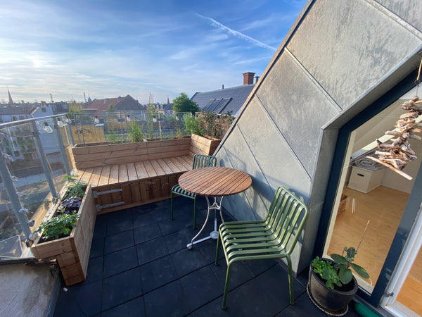 Cosy and light filled loft apartment with a great view towards the sea. Situated Copenhagen, Denmark Cosy loft with sunny roof terrace. Entire loft vacation rental 43725464