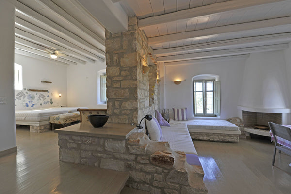 TRANQUILITY-PRIVACY-SEAVIEW☺ 57 sqm Detached Cycladic studio in a 5500sqm plot w Athens, Greece NAOUSSA☺ROI 57sqm Studio Sea view!! Cycladic home vacation rental 7809809
