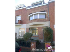 Dans une maison familiale où règnent convivialité et respect, 2 chambres. Accès  Auderghem, Belgium Chambres dans maison chaleureuse. Private room in home vacation rental 52826710