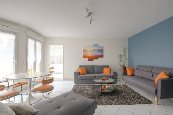 A superb apartment for a most pleasant stay in Lyon. Bright and spacious, it is  Lyon, France Bright apartment in Jean Macé district Entire rental unit vacation rental 42756876