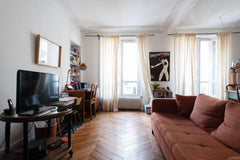 Double bedroom, in a beautiful et warm flat. Every tourist destination ( Champs  Paris, France Double bedroom near the park Private room in rental unit vacation rental 4642666