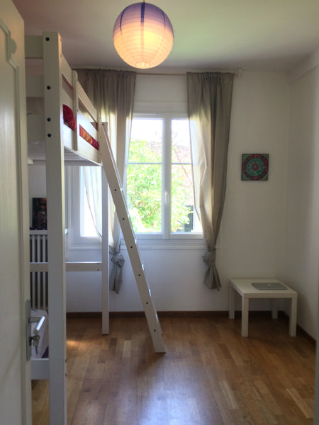 Mon logement est très bien localisé pour sortir et visiter les lieux touristique Paris, France Appartement calme Nation Entire rental unit vacation rental 13620178