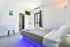 A new apartment  (20 m*2) with a  private  balconi where guests can relax and en Greece Dooble Room Entire rental unit vacation rental 32379326