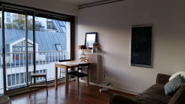 Studio de 20m2 très lumineux avec une vue sur les toits de Paris. Petite cuisine Cesson, France Studio lumineux - métro Volontaires Entire rental unit vacation rental 16270234