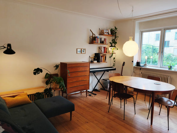 Keep it simple at this peaceful and centrally-located place. Close to metro, bus Copenhagen, Denmark Beautiful 1-bedroom apartment in Frederiksberg Entire condo vacation rental 647497864546975976