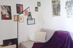 Petit studio au 4eme étage en plein centre de Paris. Logement lumineux et chaleu Paris, France Charmant studio en plein centre de Paris Entire rental unit vacation rental 21195223