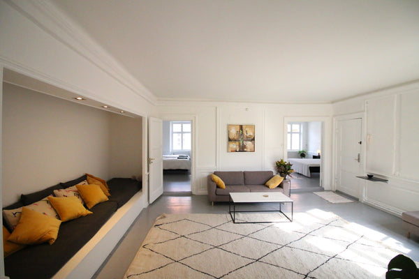 Amazing apartment, located in the heart of the Latin Quater. The apartment is ve Copenhagen, Denmark LARGE Luxurious Latin Quarter - 175SQM - CENTRAL Entire rental unit vacation rental 38253541