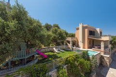 A cute 2 bedroom villa for 5 persons, located 7km from Chania and 2.5km from the  Villa Margarita 4, a charming villa with pool Entire villa vacation rental 15474733